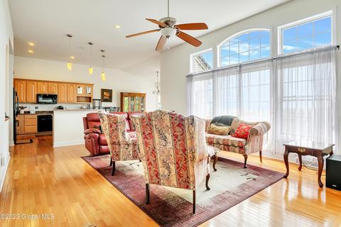 9 Clendon Ct, Mechanicville, NY 12118 photo 8