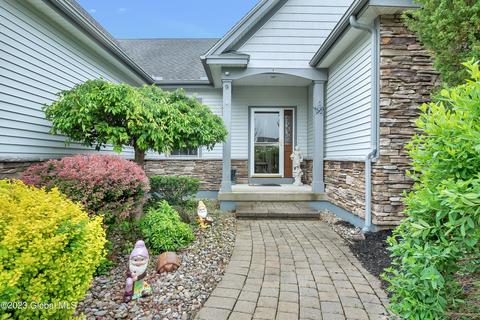9 Clendon Ct, Mechanicville, NY 12118 photo 6
