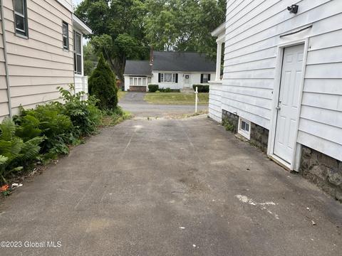 59 Marriott Ave, Schenectady, NY 12304 photo 17