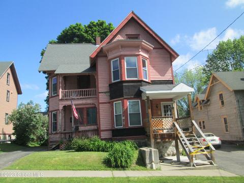 18 Third St, Gloversville, NY 12078