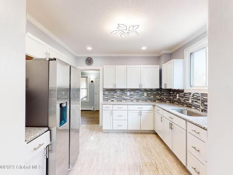 2213 Guilderland Ave, Schenectady, NY 12306 photo 7