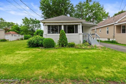 30 Elmhurst Ave, Colonie, NY 12205