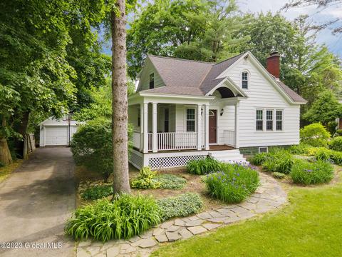 2308 Troy Schenectady Rd, Niskayuna, NY 12309