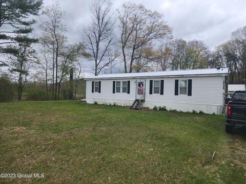 390 Rexleigh Rd, Salem, NY 12865