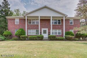 558 Delaware Ave #3, Delmar, NY 12054