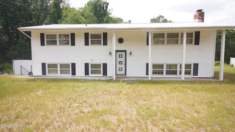 6 Smith Rd, Mechanicville, NY 12118