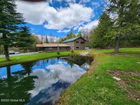 210 Lily Lake Rd, Gloversville, NY 12078