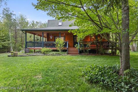 375 Woodstock Rd, Westerlo, NY 12193