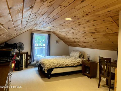 121 Pine St, Corinth, NY 12822 photo 11