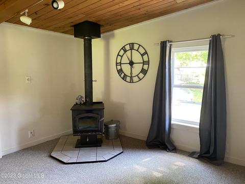 121 Pine St, Corinth, NY 12822 photo 9