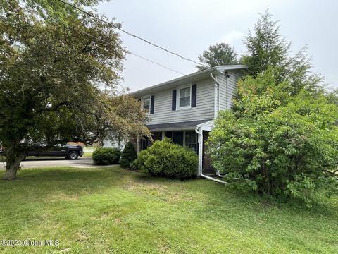2 Abel Dr, Johnstown, NY 12095 photo 2
