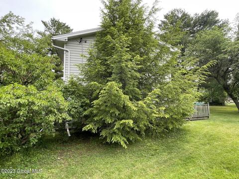 2 Abel Dr, Johnstown, NY 12095 photo 6