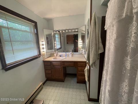 2 Abel Dr, Johnstown, NY 12095 photo 8