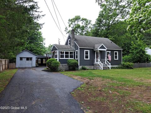 47 Greenfield Ave, Ballston Spa, NY 12020