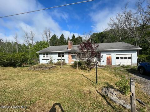 966 Thacher Park Rd, East Berne, NY 12059