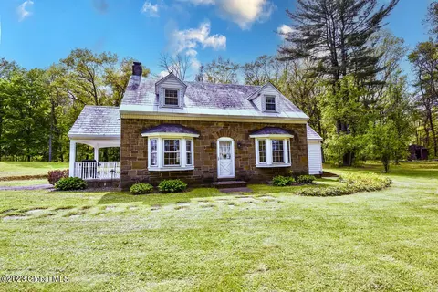 737 River Rd, Rotterdam, NY 12306 photo 3