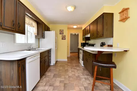 737 River Rd, Rotterdam, NY 12306 photo 14