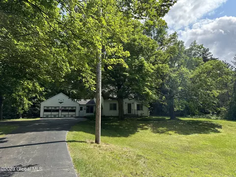 480 Clifton Park Center Rd, Clifton Park, NY 12065