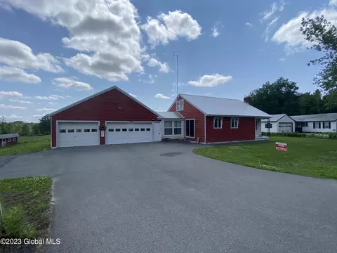 472 County Hwy 122, Gloversville, NY 12078