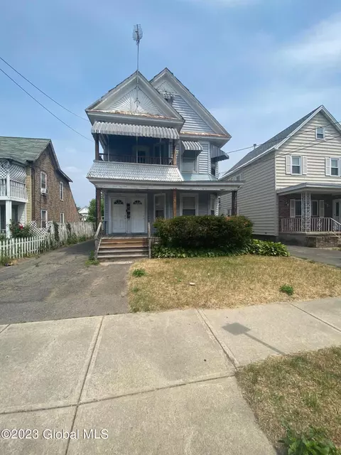 1316 4th Ave, Schenectady, NY 12303