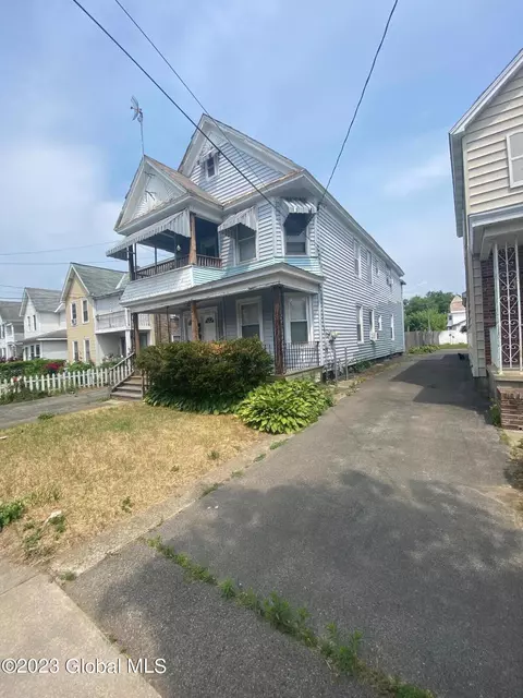 1316 4th Ave, Schenectady, NY 12303 photo 3