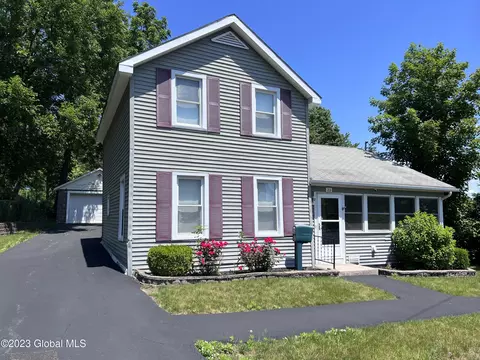 23 Hawk St, Cohoes, NY 12047
