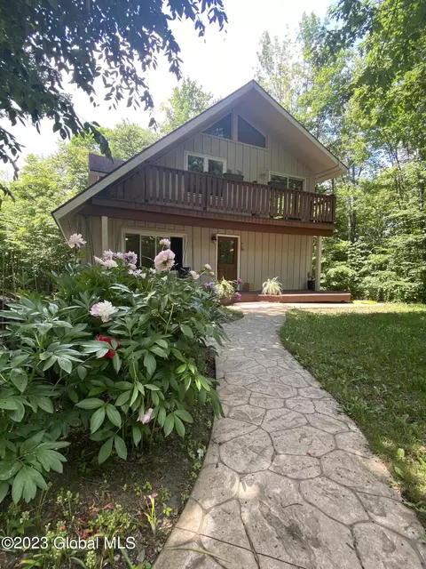 1831 Hadley Hill Rd, Hadley, NY 12835