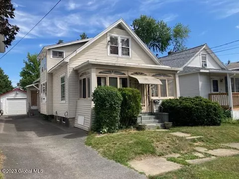 232 3rd St, Schenectady, NY 12302