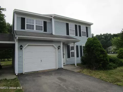 8 Cambridge Way, Malta, NY 12020