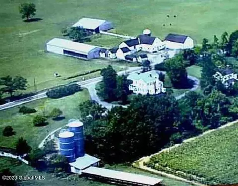 186 Cty Rte 411, Greenville, NY 12193