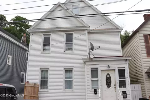 549 Mumford St, Schenectady, NY 12307