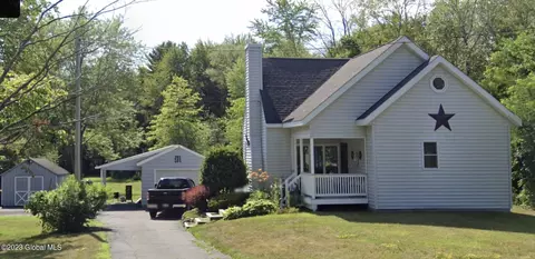 711 Sacandaga Rd, Glenville, NY 12302