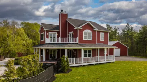 1069 Thacher Park Rd, Voorheesville, NY 12186