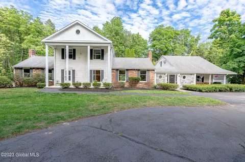 403 Loudon Rd, Loudonville, NY 12211