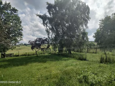 936 State Highway 162, Sprakers, NY 12166 photo 4