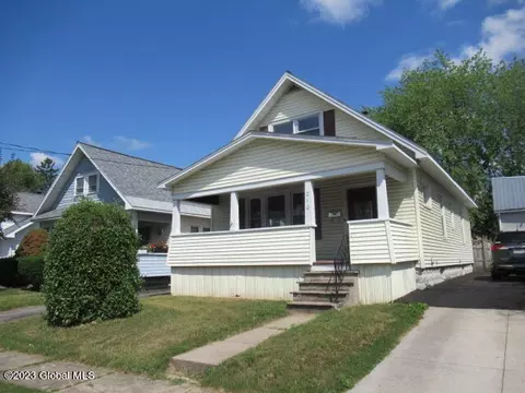210 Third St, Schenectady, NY 12302