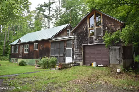 259 Mosquito Swamp Rd, Greenwich, NY 12834