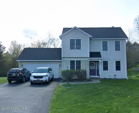 57 Moonlawn Rd, Troy, NY 12180