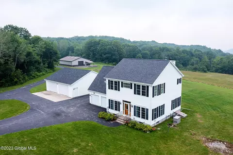 222 Goewey Rd, Fultonville, NY 12072