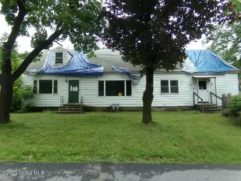15 Conliss Ave, Cohoes, NY 12047