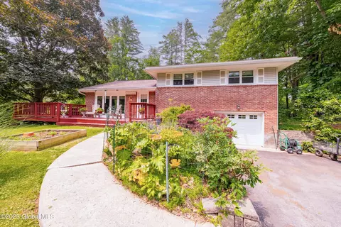 27 Slingerland St, Slingerlands, NY 12159 photo 26