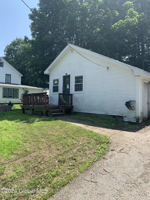 81 1st Ave, Hadley, NY 12835