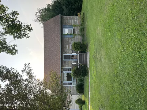 1001 Hudson Ave, Stillwater, NY 12170