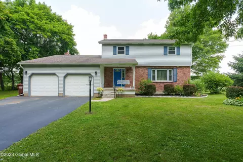 46 Martin Rd, Voorheesville, NY 12186