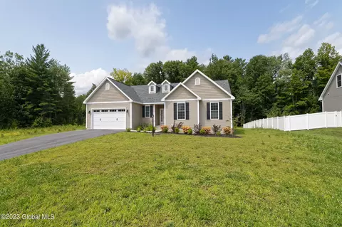 56 Huntington Way, Ballston Spa, NY 12020