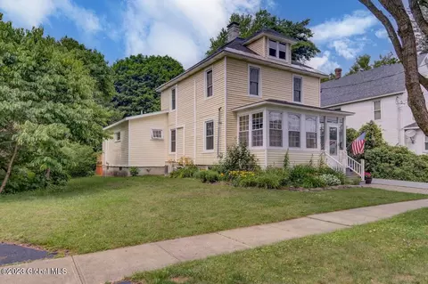 105 Prindle Ave, Johnstown, NY 12095