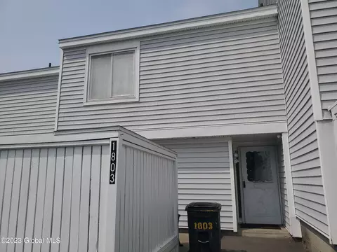 1803 Rockport Ct #1803, East Greenbush, NY 12061
