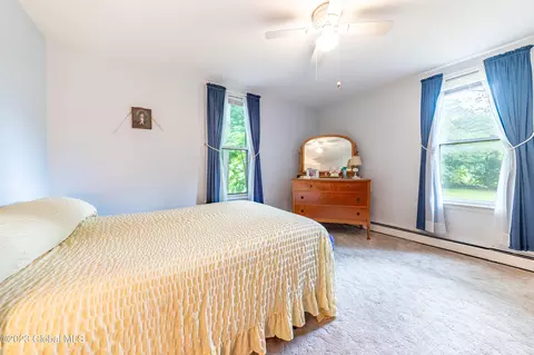 36 Bonner Ave, Schenectady, NY 12304 photo 9