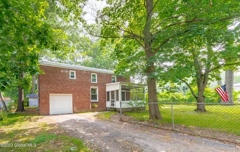 36 Bonner Ave, Schenectady, NY 12304