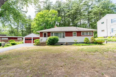 10 Tice Rd, Albany, NY 12203